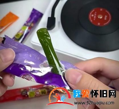 酸Q棒：童年最难嚼的糖果  第2张