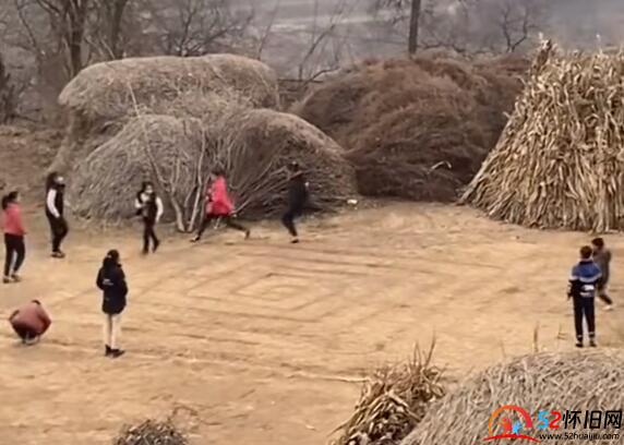 童年游戏丢沙包游戏玩法  第3张