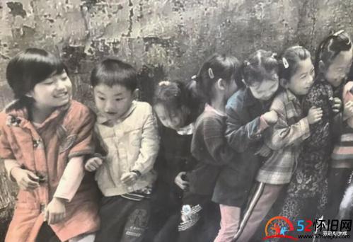 小时候一到冬天才玩的游戏：挤油渣