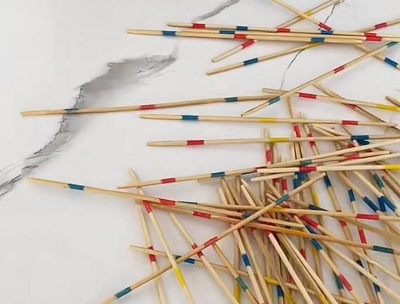 童年经典游戏，挑棍子游戏规则和玩法介绍